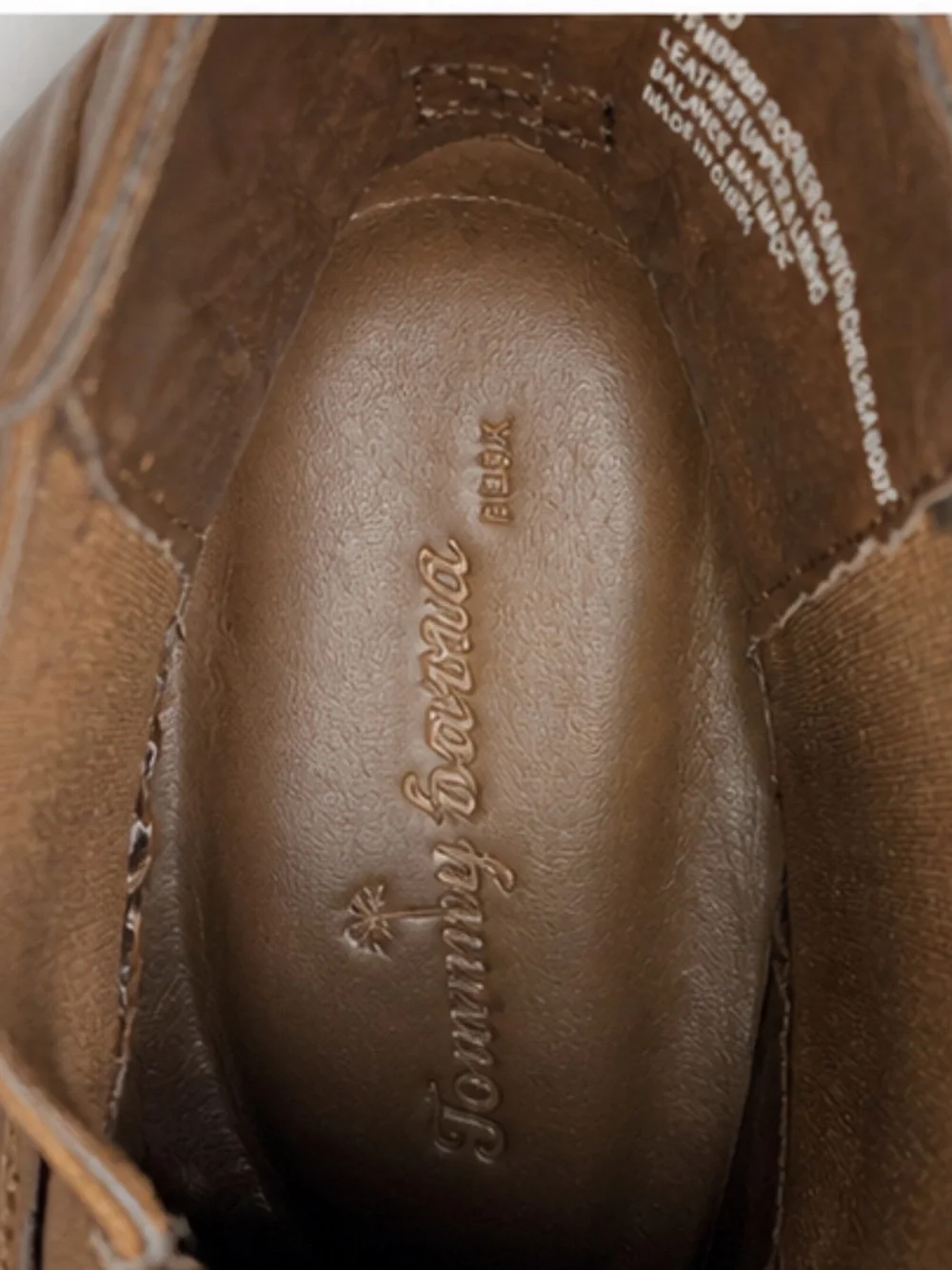 Tommy Bahama Brown Leather Chelsea Boots Size 10 Rocker Canyon